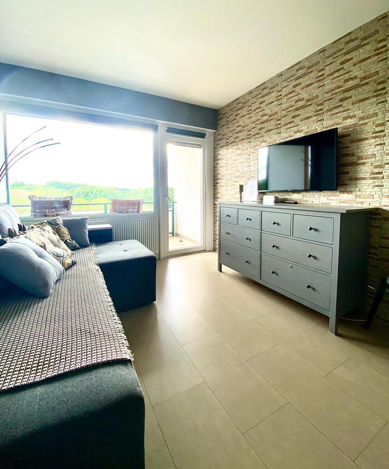 Ferienwohnung "Hagebutze" Mit Sauna Und Schwimmbad บัดเลาเทอร์แบร์ก ภายนอก รูปภาพ